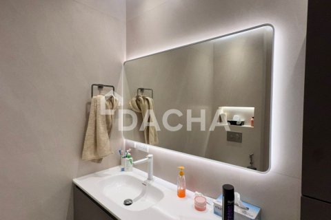 Apartment til salg i Motor City, Dubai, UAE 1 soveværelse, 98 kvm № 710396 - foto 9