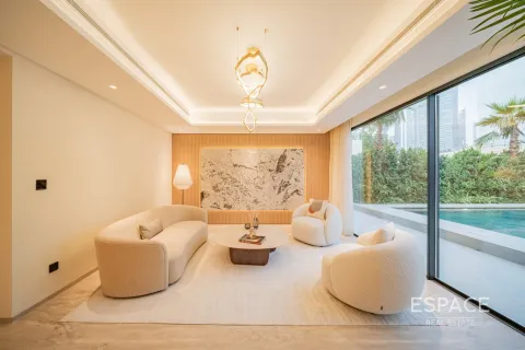 Villa te koop in Meadows, Dubai, VAE 5 slaapkamers, 455 vr.m., nr 678671 - foto 2