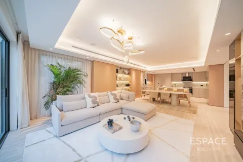 Villa te koop in Meadows, Dubai, VAE 5 slaapkamers, 455 vr.m., nr 678671 - foto 5