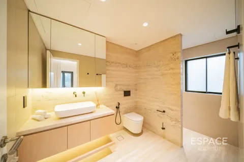 Villa te koop in Meadows, Dubai, VAE 5 slaapkamers, 455 vr.m., nr 678671 - foto 12