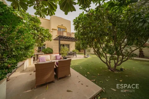 Купити віллу в The Springs, Дубай, ОАЕ 3 спальні, 245м2, № 678669 - фото 2