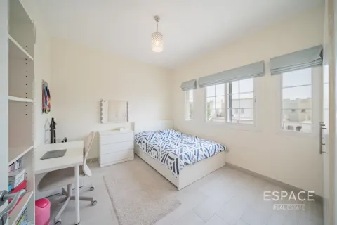 Купити віллу в The Springs, Дубай, ОАЕ 3 спальні, 245м2, № 678669 - фото 4