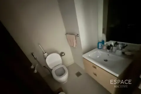 Városi lakóépület itt: Dubai, EAE, 3 hálószoba, 166 m², azonosító: 678670 - fénykép 13