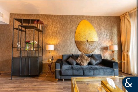 شقة للإيجار في وسط مدينة دبي، دبي، الإمارات العربية المتحدة 1 غرفة نوم ، 77 متر مربع ، رقم 671404 - صورة 3