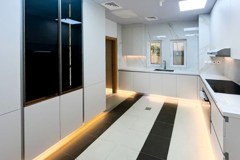 Villa The Villa, Dubaijā, AAE 5 istabas, 561 m2 Nr. 749518 - attēls 4