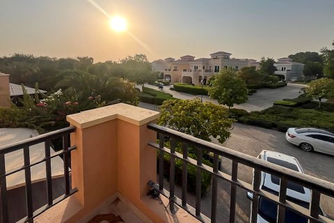 Villa The Villa, Dubaijā, AAE 5 istabas, 561 m2 Nr. 749518 - attēls 11