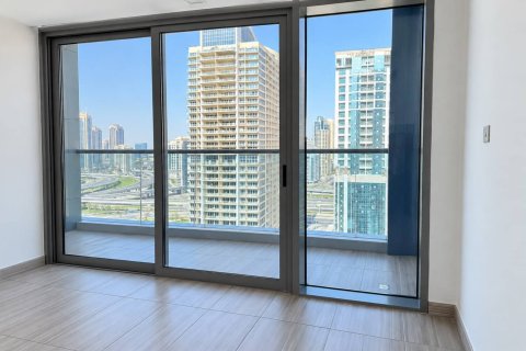 Jumeirah Lake Towers, Dubai, BAE’de kiralık daire 1 yatak odası, 69.74 m&sup2; No 749523 - fotoğraf 2