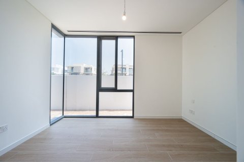 Casa urbana para arrendamento em Jebel Ali, Dubai, EAU 4 quartos, 336 m2 № 749525 - foto 4
