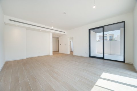 Casa urbana para arrendamento em Jebel Ali, Dubai, EAU 4 quartos, 336 m2 № 749525 - foto 2