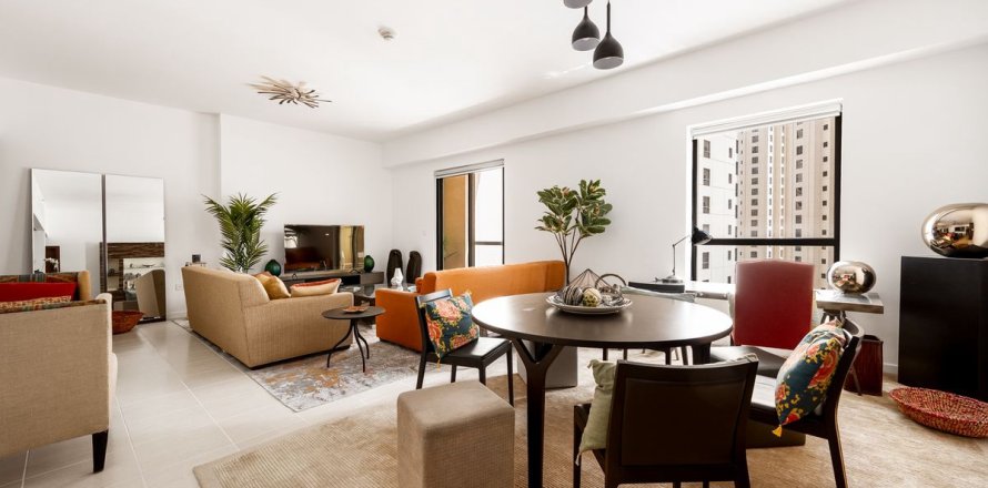 Wohnung in Dubai, VAE: 1 Schlafzimmer, 106.5 m2 Nr. 691478