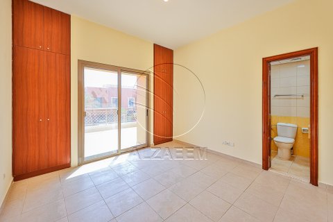 Villa til leje i Abu Dhabi, UAE 4 soveværelser, 300 kvm № 662863 - foto 11