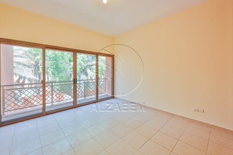 Villa til leje i Abu Dhabi, UAE 4 soveværelser, 300 kvm № 662863 - foto 16