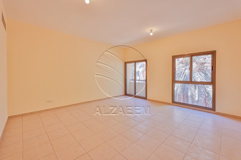 Villa til leje i Abu Dhabi, UAE 4 soveværelser, 300 kvm № 662863 - foto 20