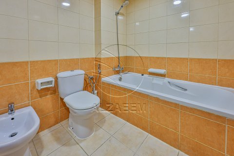 Villa til leje i Abu Dhabi, UAE 4 soveværelser, 300 kvm № 662863 - foto 19