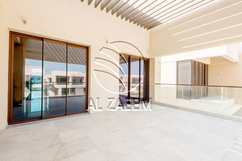 Vilă de vânzare în Saadiyat Island, Abu Dhabi, EAU 5 dormitoare, 1188 mp. №662835 - poză 17