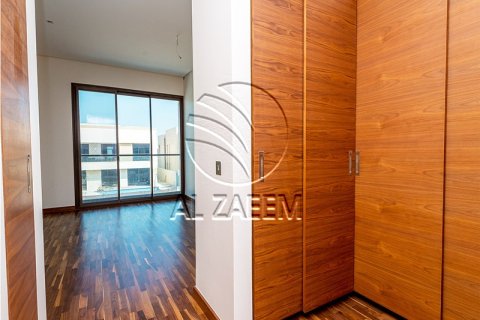 Vilă de vânzare în Saadiyat Island, Abu Dhabi, EAU 5 dormitoare, 1188 mp. №662835 - poză 6