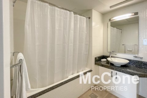 Apartamento para arrendamento em Palm Jumeirah, Dubai, EAU 2 quartos, 144 m2 № 587185 - foto 17