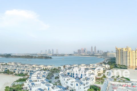 Apartamento para arrendamento em Palm Jumeirah, Dubai, EAU 2 quartos, 144 m2 № 587185 - foto 24
