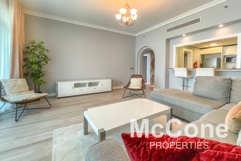 Apartamento para arrendamento em Palm Jumeirah, Dubai, EAU 2 quartos, 144 m2 № 587185 - foto 3