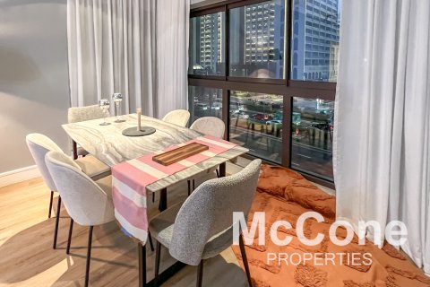 Apartemen di Palm Jumeirah, Dubai, UEA 2 kamar tidur, 167.97 m2 nomor 587182 - foto 12