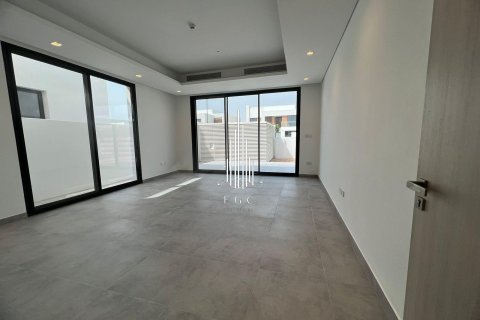 Üürile anda villa on the Saadiyat Island, Abu Dhabi, AÜE: 4 magamistoaga, 538.6 m² Nr 557637 - pilt 8