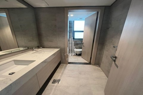 Üürile anda villa on the Saadiyat Island, Abu Dhabi, AÜE: 4 magamistoaga, 538.6 m² Nr 557637 - pilt 24