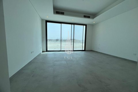 Üürile anda villa on the Saadiyat Island, Abu Dhabi, AÜE: 4 magamistoaga, 538.6 m² Nr 557637 - pilt 11