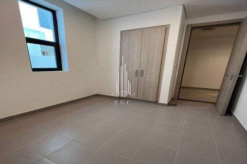Üürile anda villa on the Saadiyat Island, Abu Dhabi, AÜE: 4 magamistoaga, 538.6 m² Nr 557637 - pilt 10