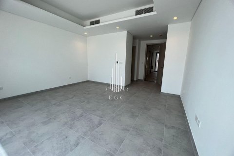 Üürile anda villa on the Saadiyat Island, Abu Dhabi, AÜE: 4 magamistoaga, 538.6 m² Nr 557637 - pilt 13