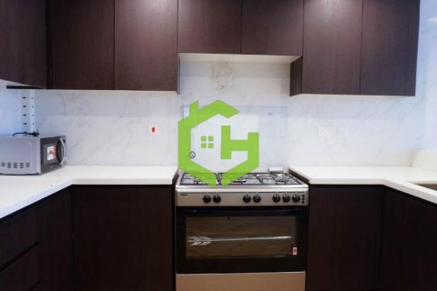 Apartment in Al Kifaf, Dubai, UAE 1 bedroom, 85.8 sq.m. № 557635 - photo 4