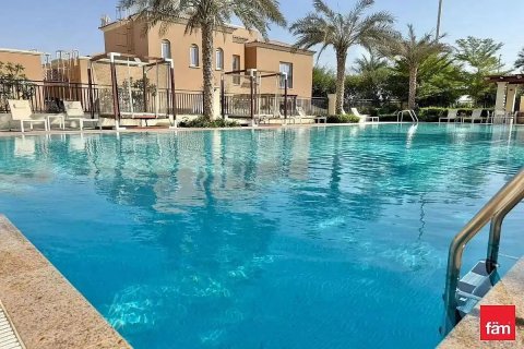 Townhouse in Dubai, UAE 2 bedrooms, 157.9 sq.m. № 765763