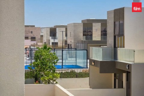 Townhouse in Dubai, UAE 4 bedrooms, 187.2 sq.m. № 765761 - photo 11