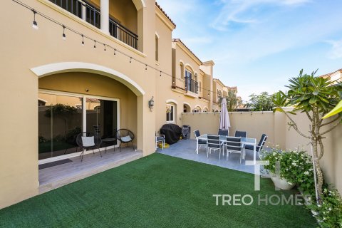 Řadový dům v Serena, Dubai, SAE 3 ložnice, 211 m² Č.: 586698 - fotografie 27