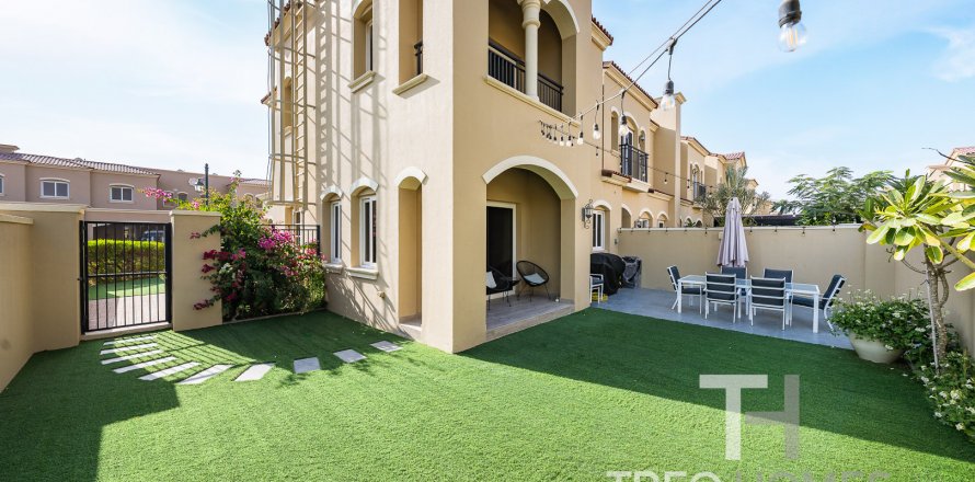 Řadový dům v Serena, Dubai, SAE 3 ložnice, 211 m² Č.: 586698