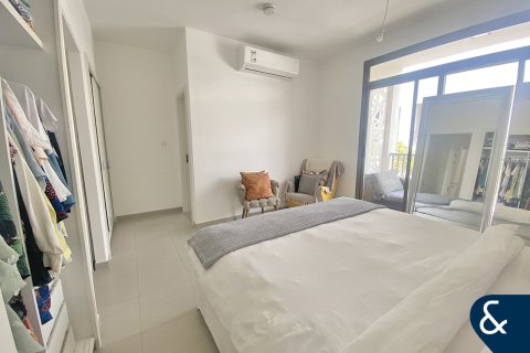 Villa till försäljning i Town Square, Dubai, UAE 3 sovrum, 188 kvm Nr. 667404 - fotografi 25