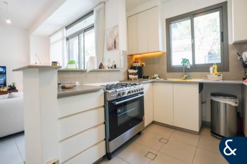 Villa till försäljning i Town Square, Dubai, UAE 3 sovrum, 188 kvm Nr. 667404 - fotografi 2