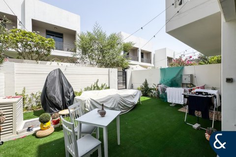 Villa till försäljning i Town Square, Dubai, UAE 3 sovrum, 188 kvm Nr. 667404 - fotografi 20