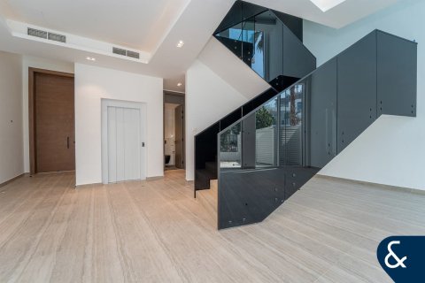 Városi lakóépület itt: Al Barari, Dubai, EAE, 4 hálószoba, 459 m², azonosító: 698114 - fénykép 2