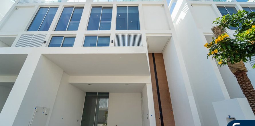 Városi lakóépület itt: Al Barari, Dubai, EAE, 4 hálószoba, 459 m², azonosító: 698114