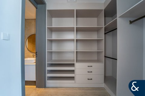 Városi lakóépület itt: Al Barari, Dubai, EAE, 4 hálószoba, 459 m², azonosító: 698114 - fénykép 10