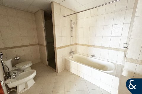 Apartment in Motor City, Dubai, UAE 3 bedrooms, 193 sq.m. № 698113 - photo 9