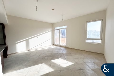 Apartment in Motor City, Dubai, UAE 3 bedrooms, 193 sq.m. № 698113 - photo 2