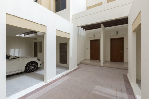 Town Square、Dubai、UAE にあるヴィラ販売中 3ベッドルーム、188 m2、No719984 - 写真 7