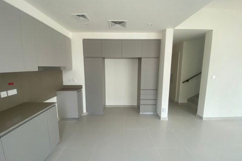 Dubai South (Dubai World Central), Dubai, UAE의 판매용 빌라 침실 4개, 236제곱미터 번호 720037 - 사진 2