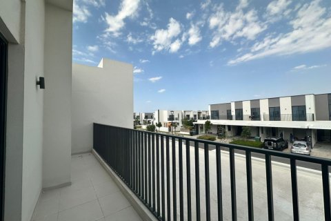 Dubai South (Dubai World Central), Dubai, UAE의 판매용 빌라 침실 4개, 236제곱미터 번호 720037 - 사진 14