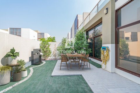 Villa en venta en Mohammed Bin Rashid City, Dubai, EAU 4 dormitorios, 187 m2 № 664691 - foto 3
