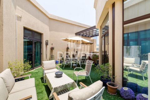 Apartmen di Downtown Dubai (Downtown Burj Dubai), UAE 2 bilik tidur, 281.77 meter persegi № 744261 - foto 18