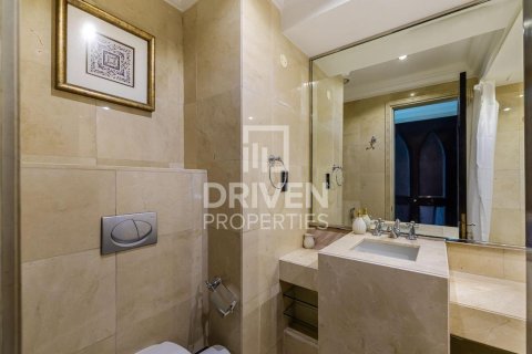Apartmen di Downtown Dubai (Downtown Burj Dubai), UAE 2 bilik tidur, 281.77 meter persegi № 744261 - foto 24