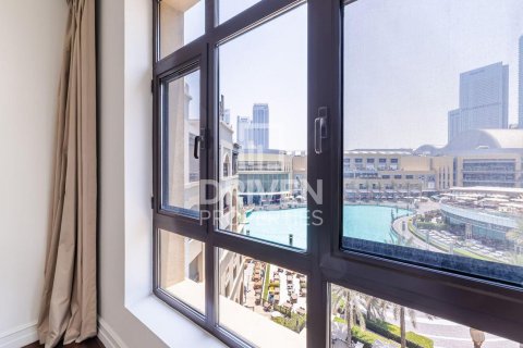 Apartmen di Downtown Dubai (Downtown Burj Dubai), UAE 2 bilik tidur, 281.77 meter persegi № 744261 - foto 15