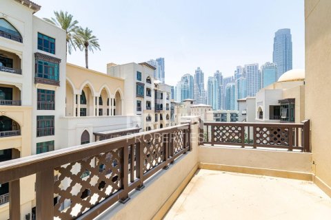 Apartmen di Downtown Dubai (Downtown Burj Dubai), UAE 2 bilik tidur, 281.77 meter persegi № 744261 - foto 23